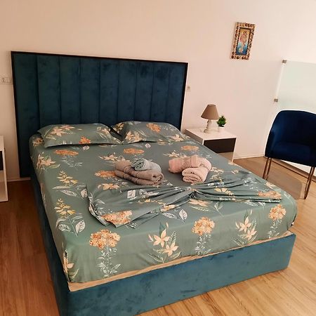 Apartament Me Qera Dublex Lungomare วญอเรอ ห้อง รูปภาพ