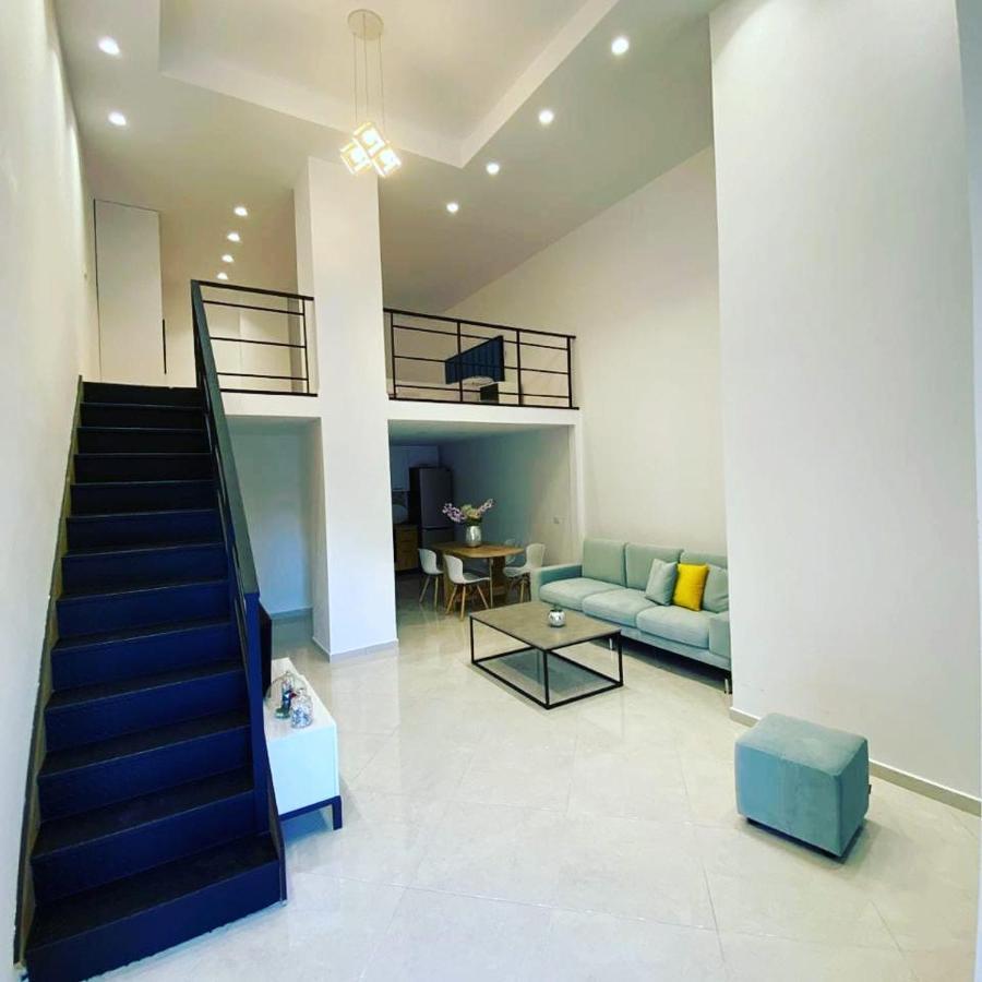 Apartament Me Qera Dublex Lungomare วญอเรอ ภายนอก รูปภาพ