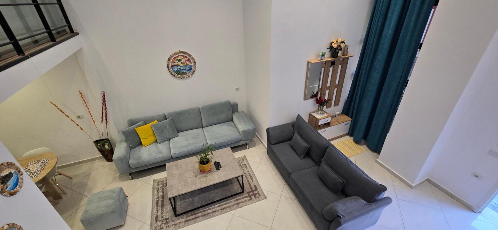 Apartament Me Qera Dublex Lungomare วญอเรอ ภายนอก รูปภาพ